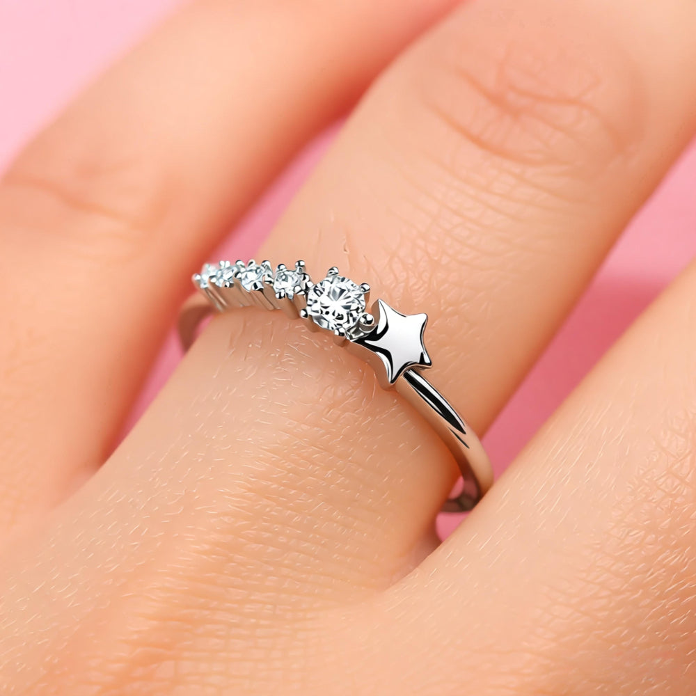 Classic Star Zirconia Ring