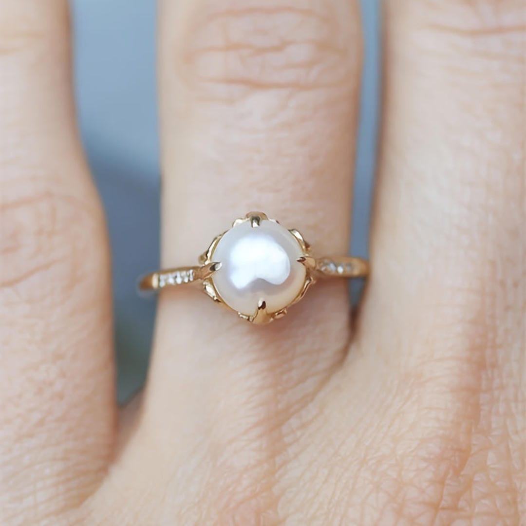 Twisted Fresh Water Pearl Accent Ring