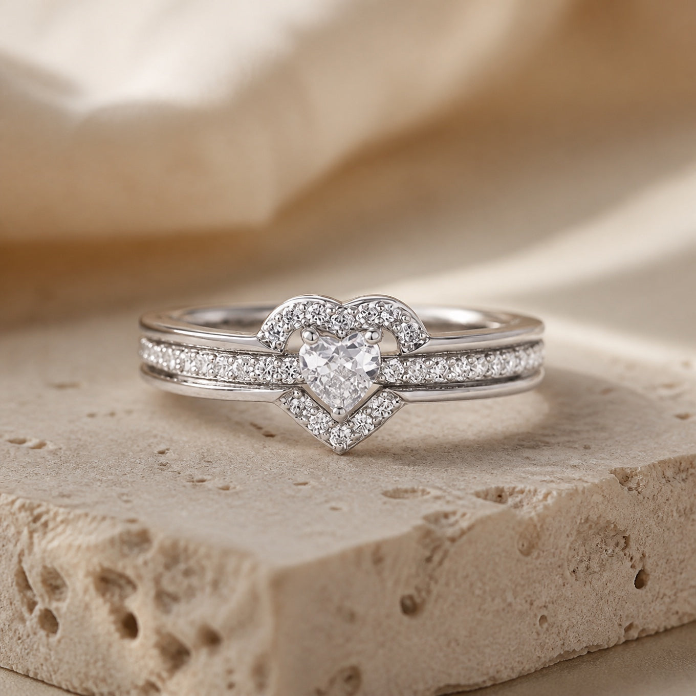Opulent Heart Zirconia Ring