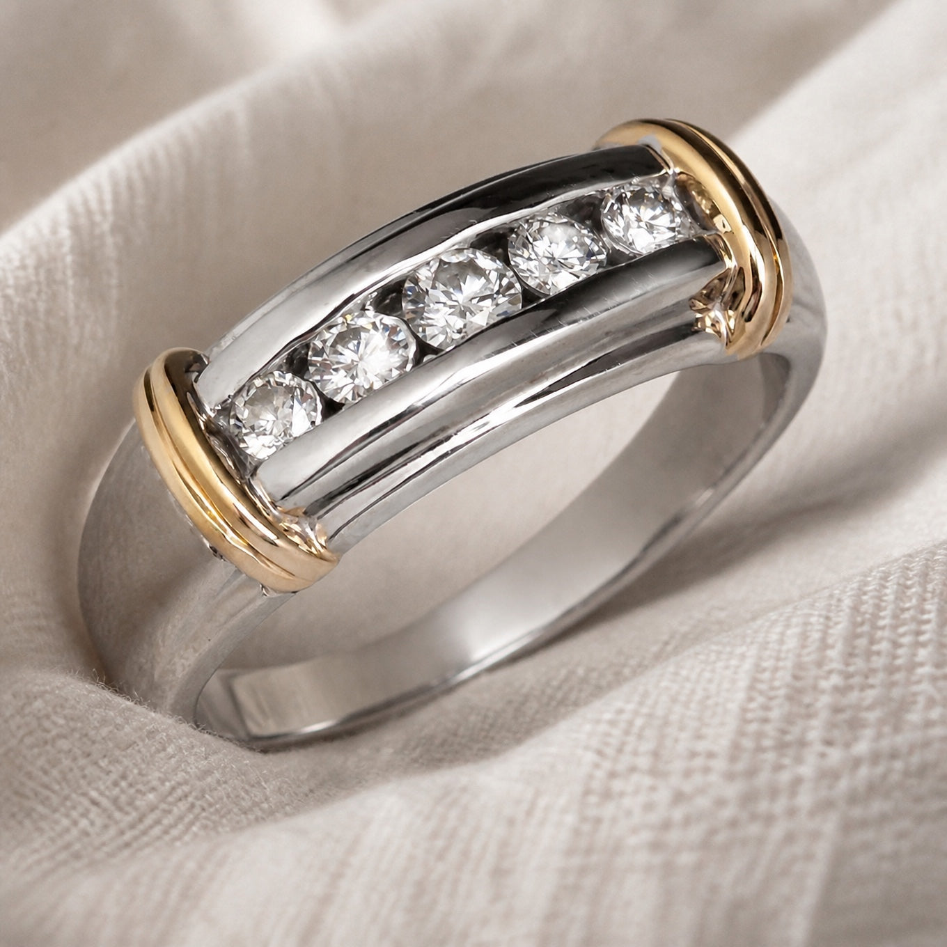 Vintage Two Tone Crystals Ring