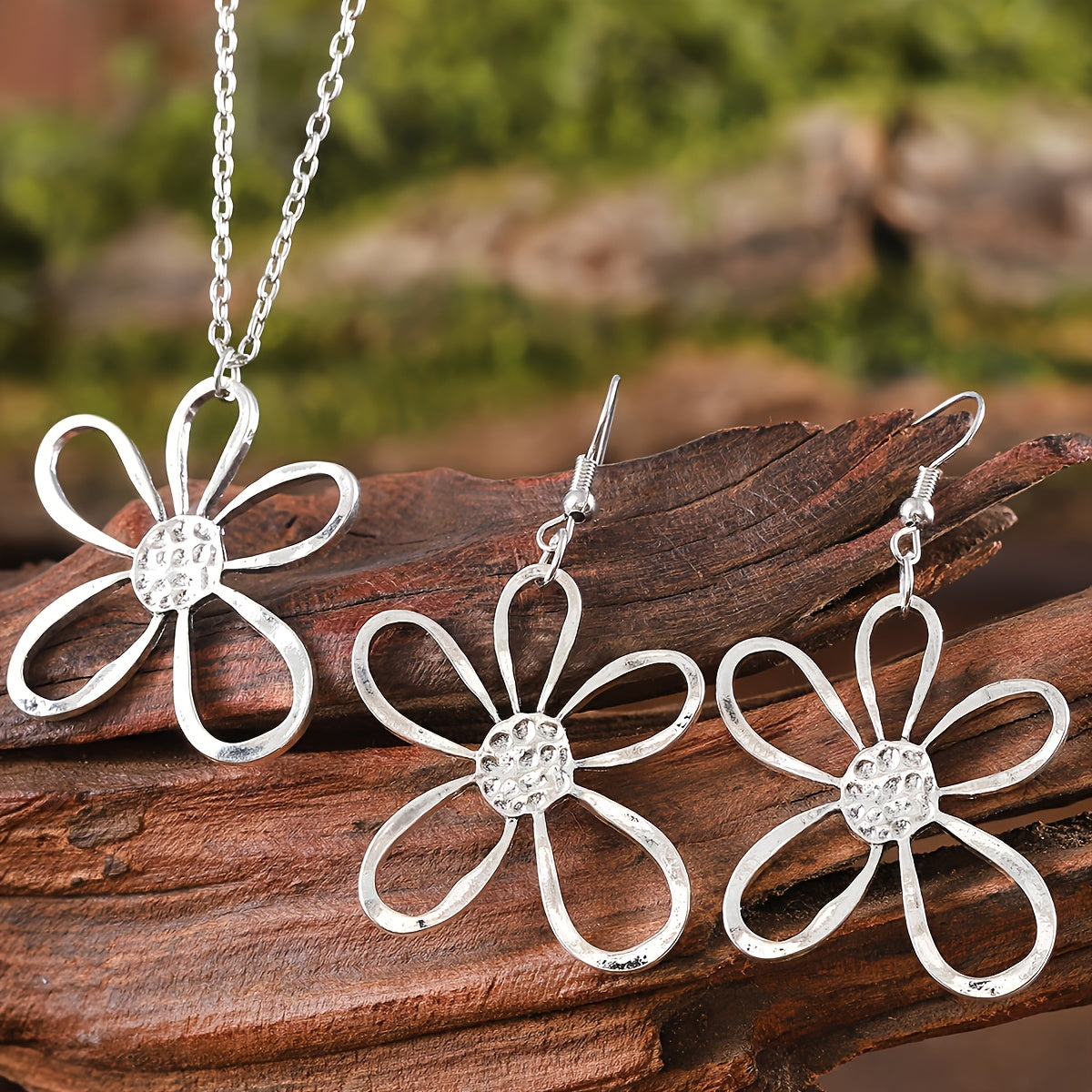 Bohemian Flower Necklace Earrings Set