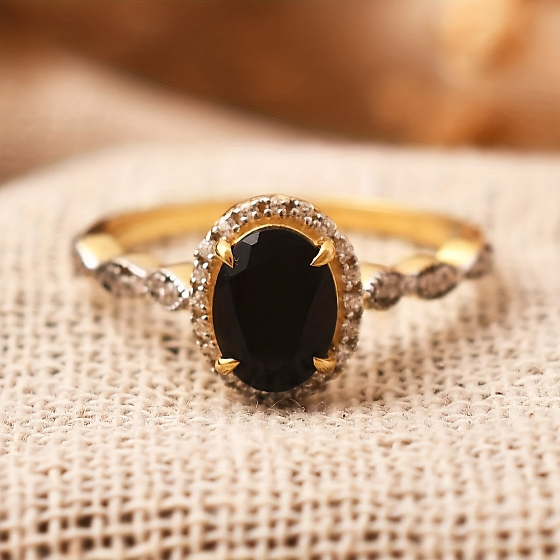 Luxury Onyx Gold Ring