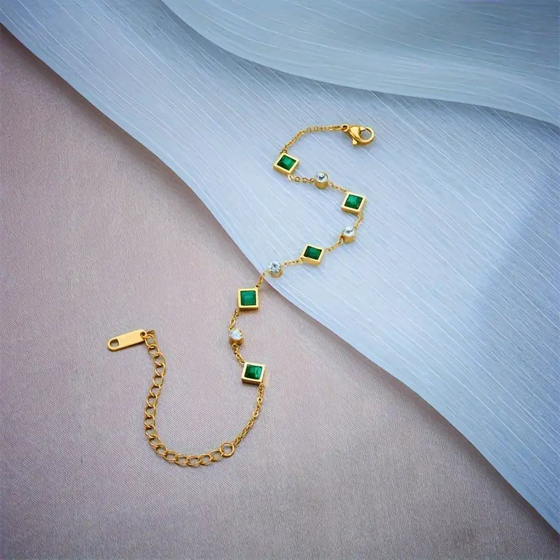 Amelisse Glenwyn Gold Bracelet