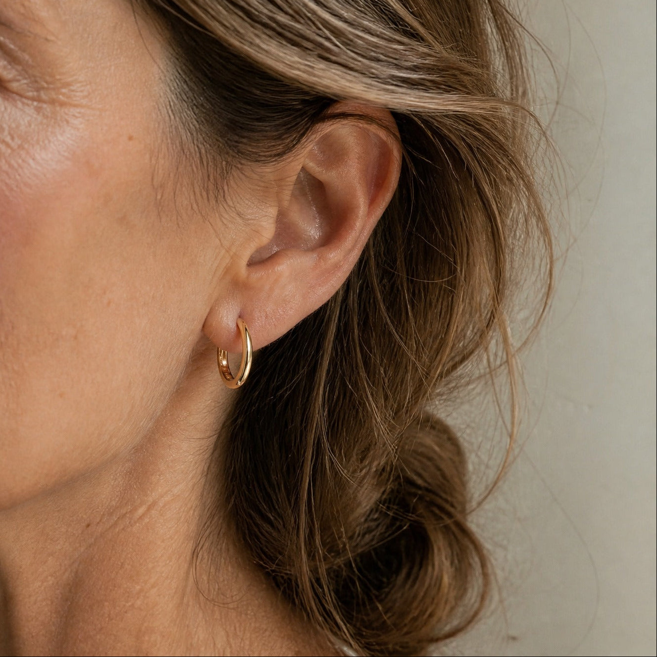 Refined Oval Hoop Earrings