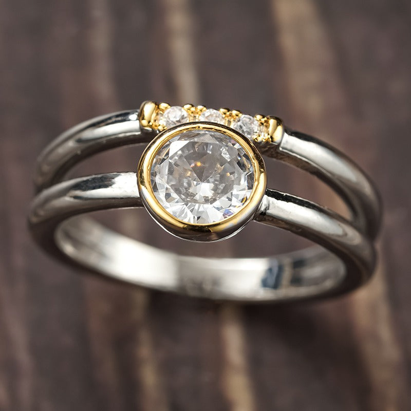 Radiant Gold Bezel Inlay Zirconia Ring