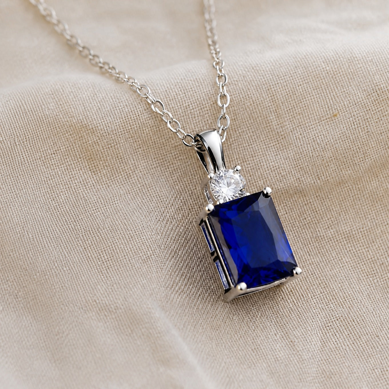 Minimalist Sapphire White Gold Necklace
