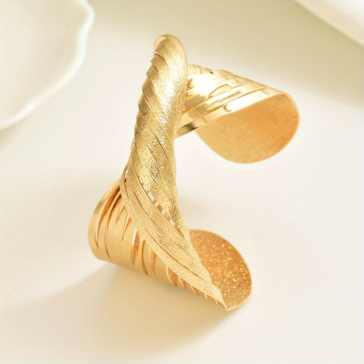 Bold Twisted Line White Gold Matte Bangle