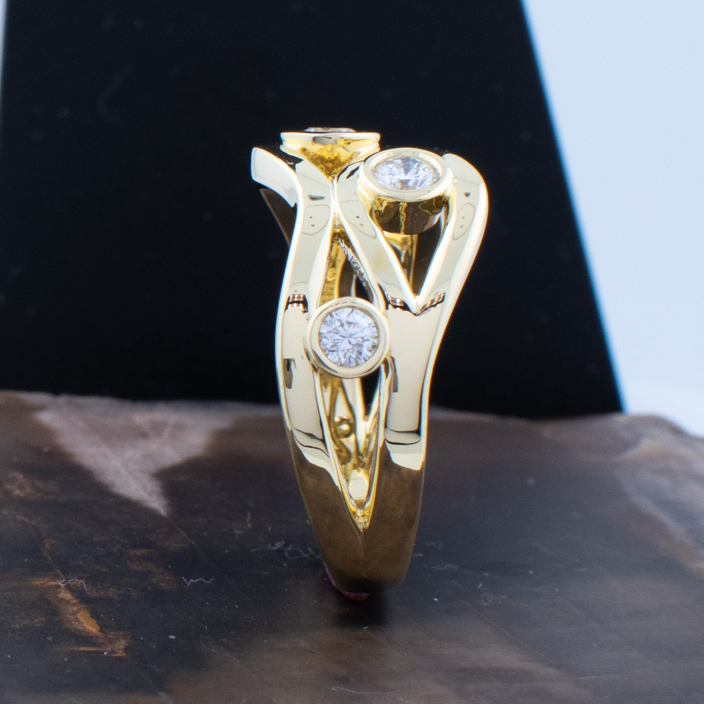 Classic Vintage Crystals Ring