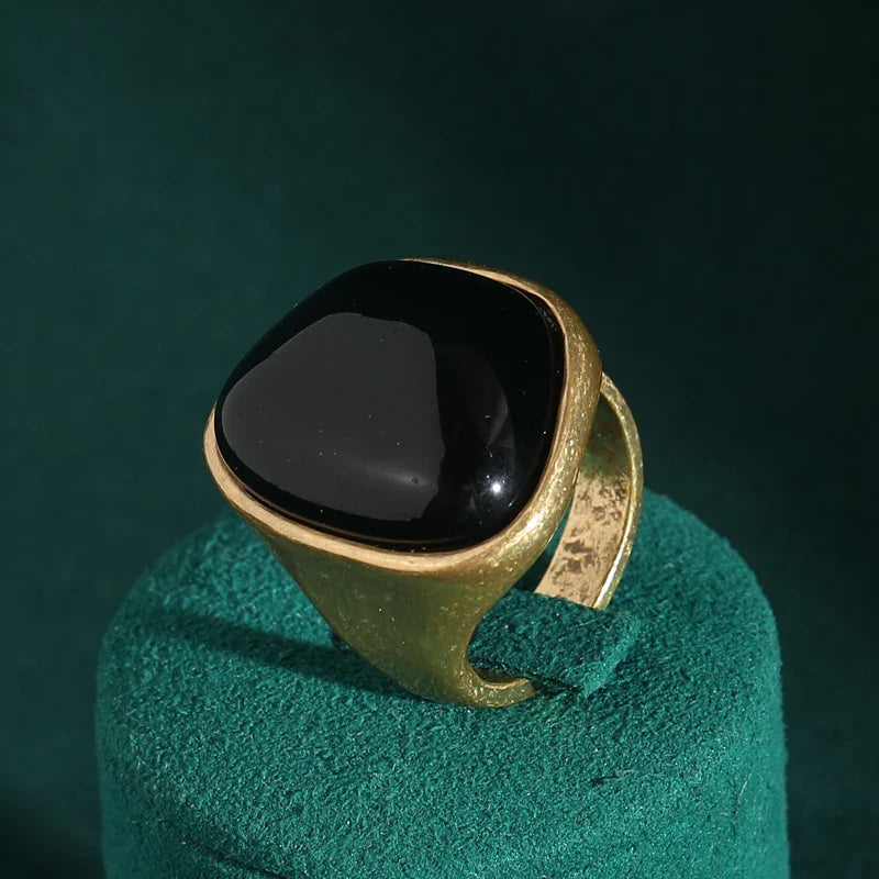 Irregular Smooth Pearl Gold Ring