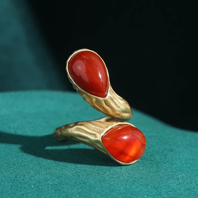 Sculpted Droplet Knot Gold Ring