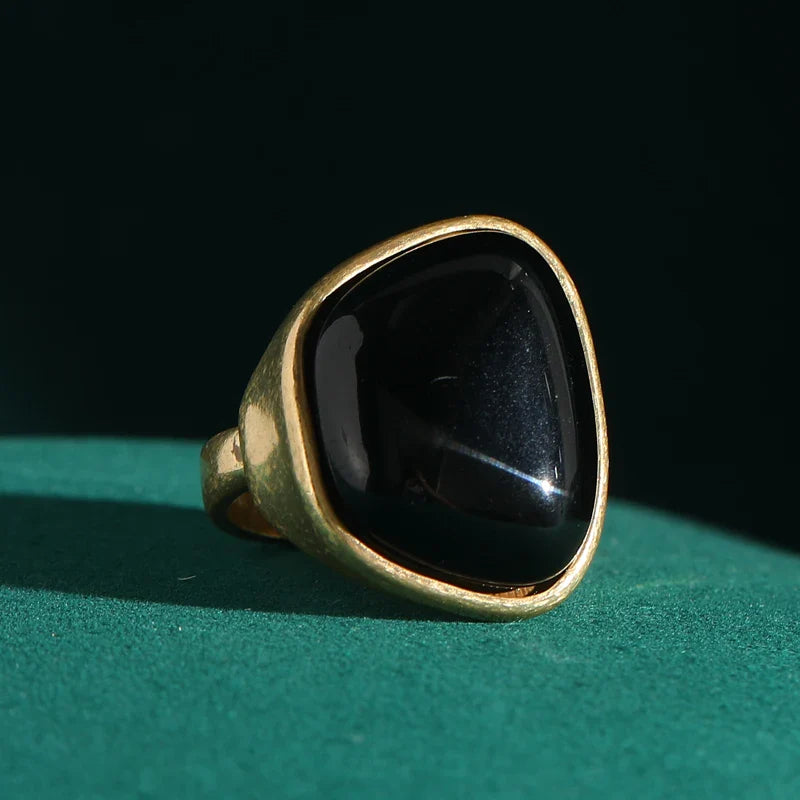 Irregular Smooth Pearl Gold Ring