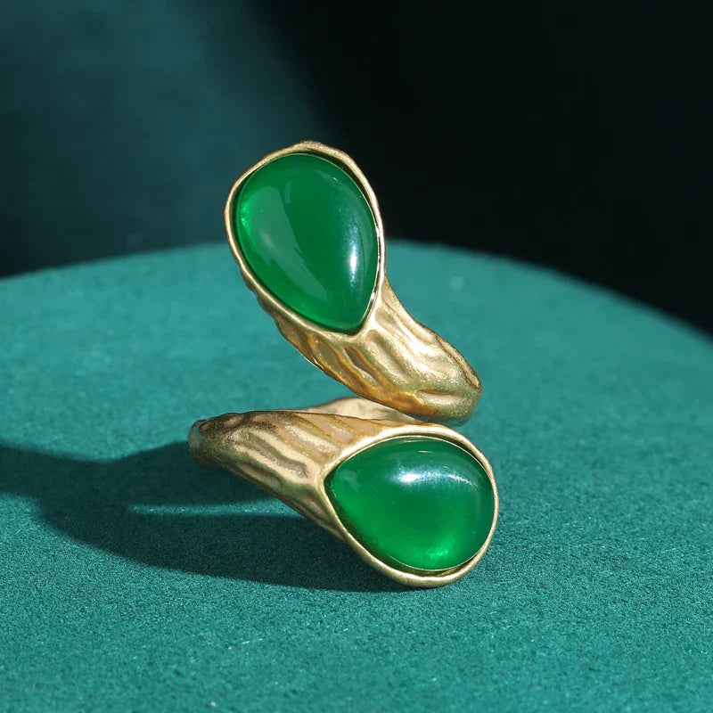 Sculpted Droplet Knot Gold Ring