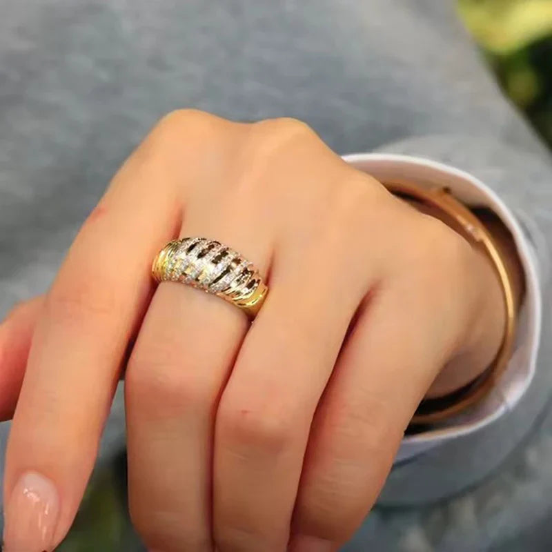 Elite Gold Zirconia Twist Ring