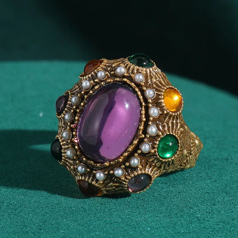 Baroque Pearls Cluster Decorative Ring