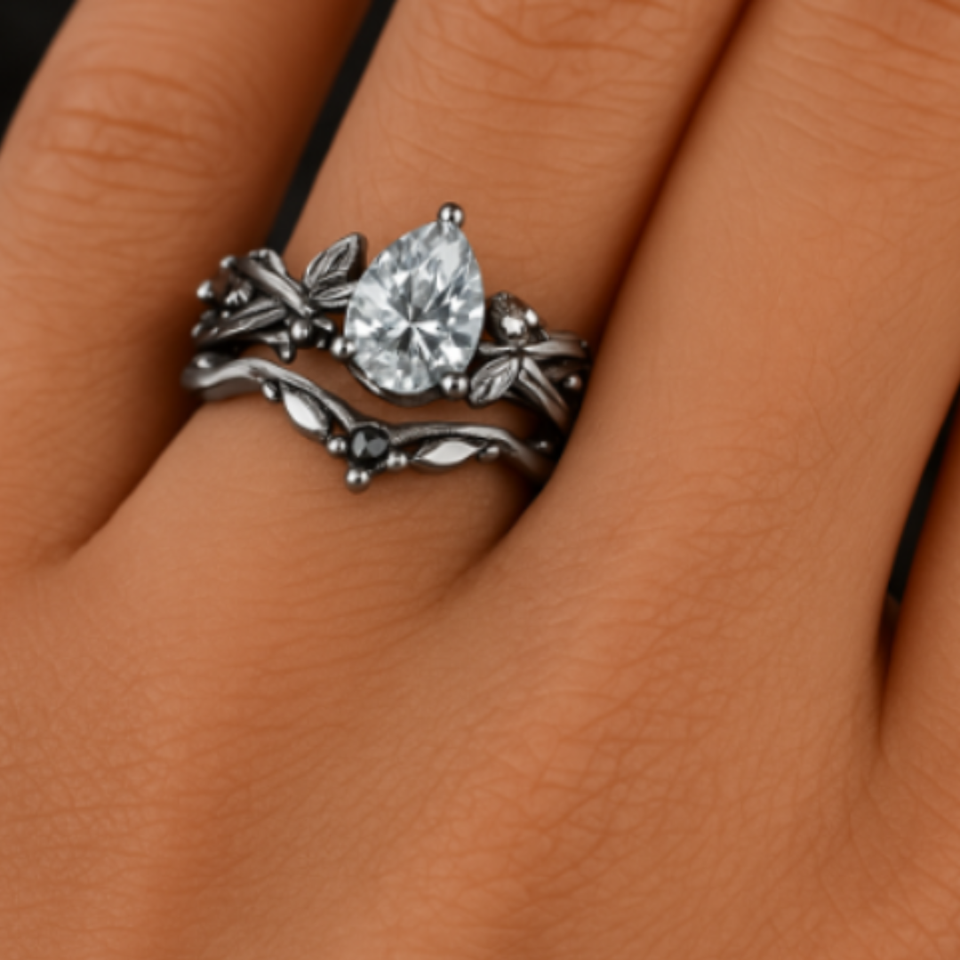 Grace Pear Cut Vine Ring