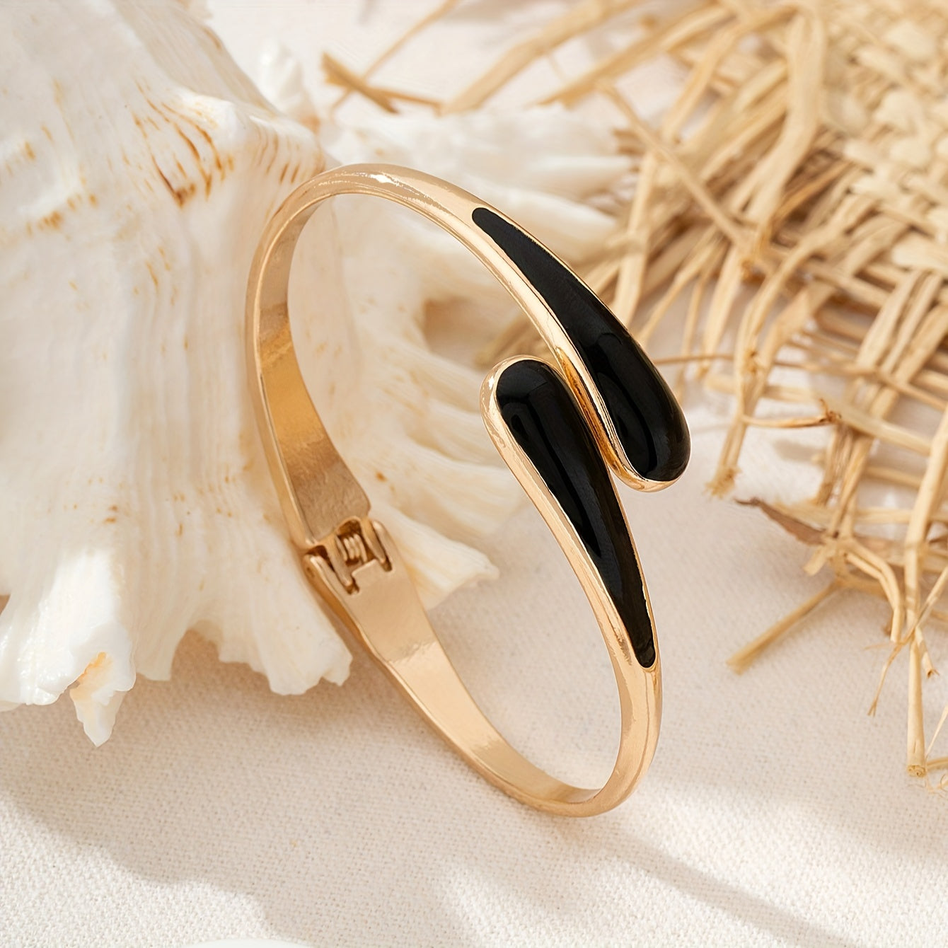 Enamel Glaze Teardrop Bracelet