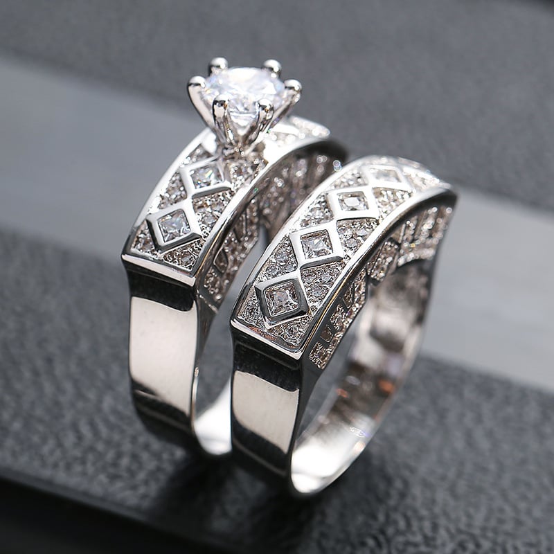 Cold Wind Zircon Ring Set