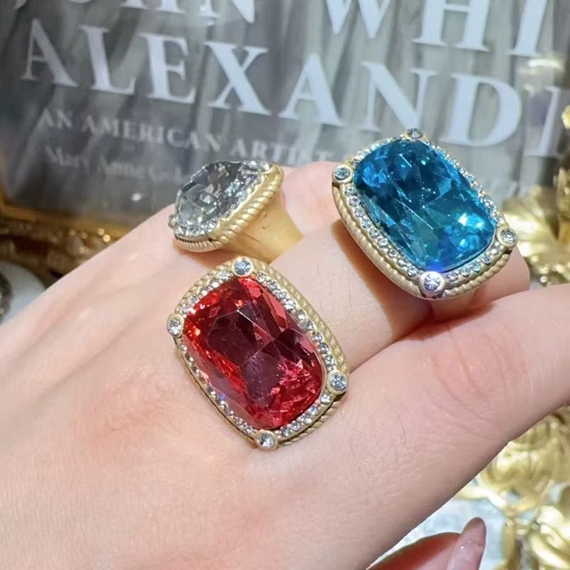Blue Veritas Gold Ring