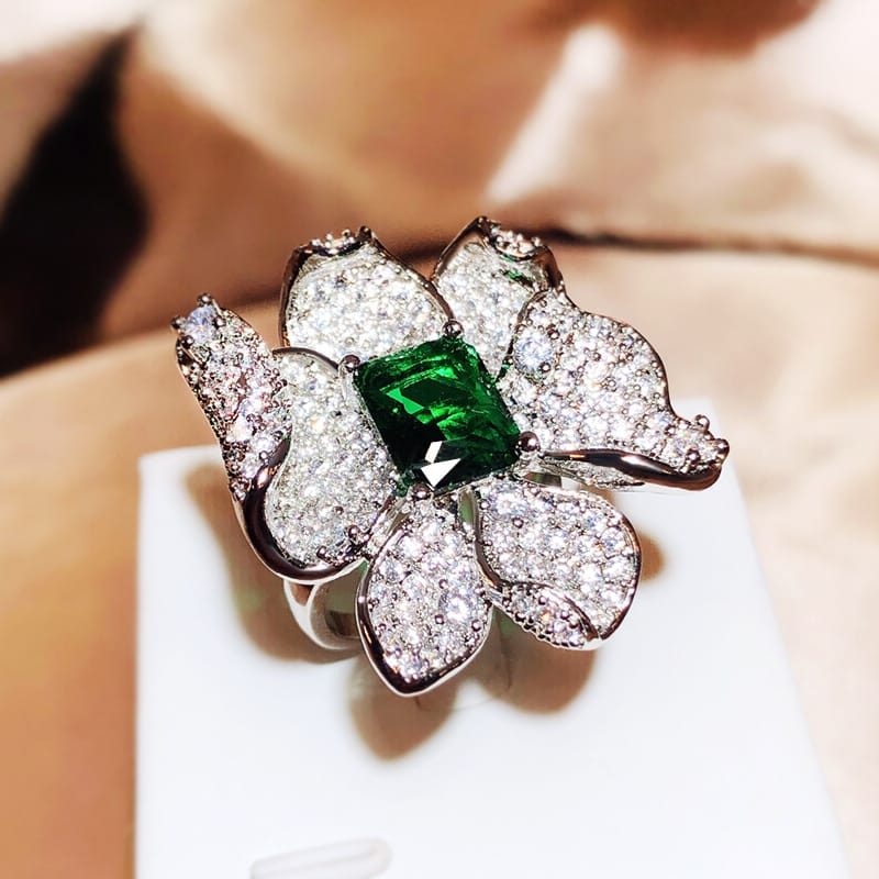 Emerald Flower Charm Ring