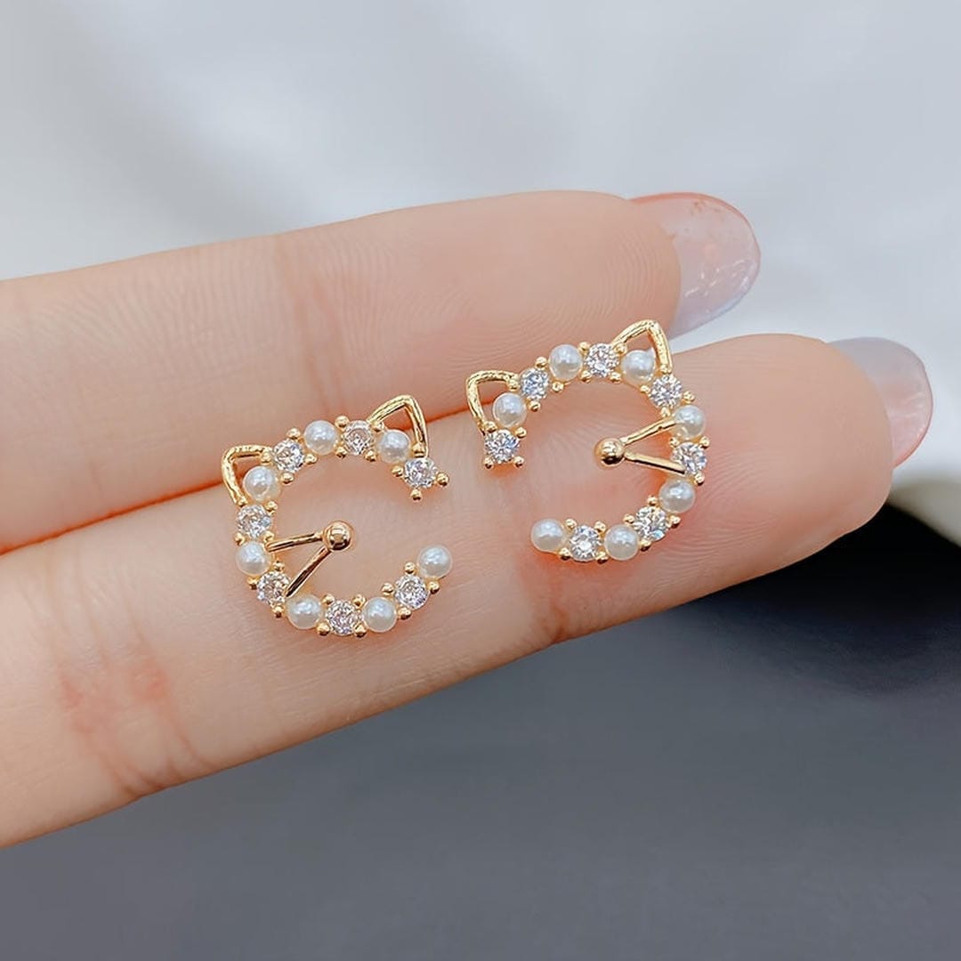 Cat Ear Pearl Circle Stud Earrings