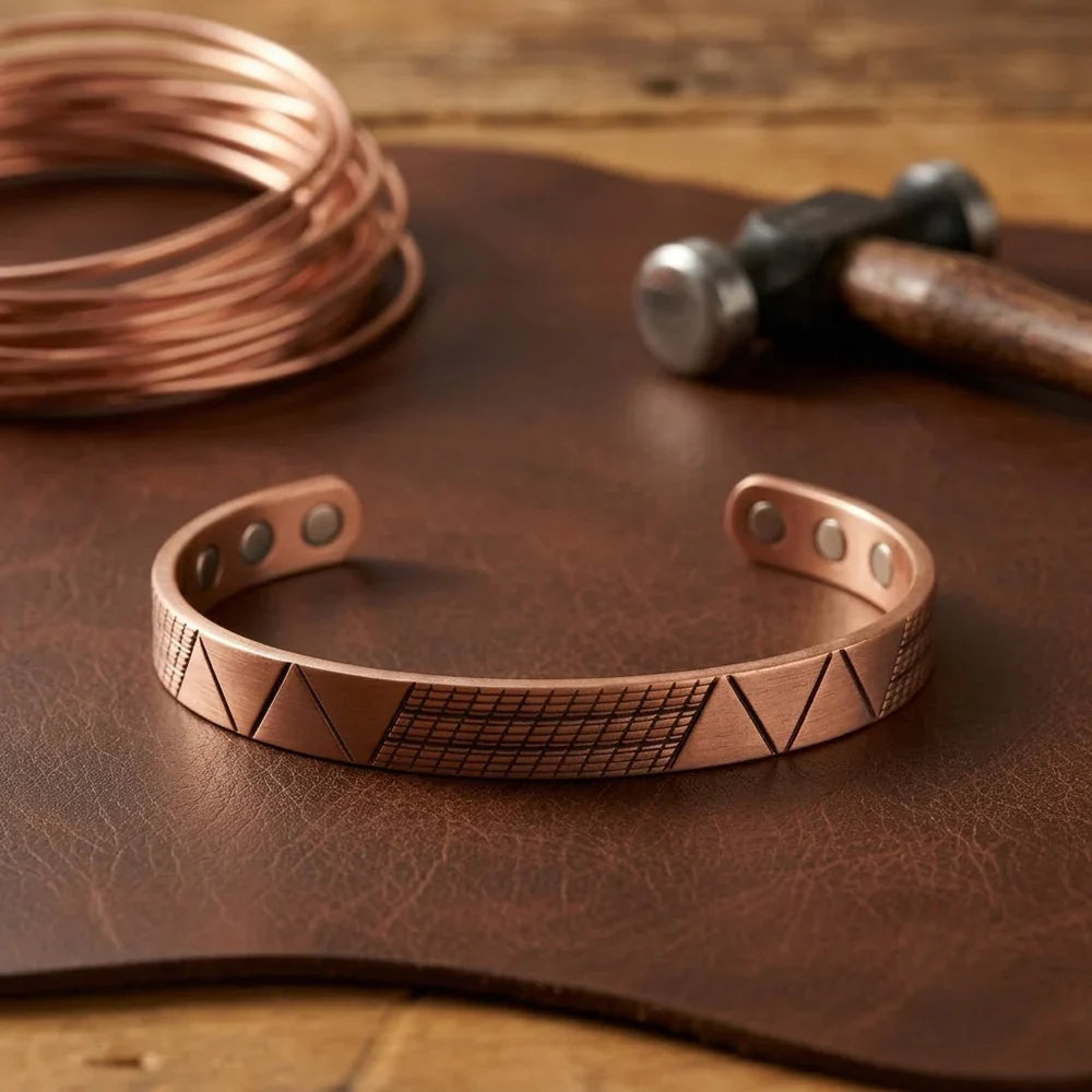 Refined Crest Copper Bracelet