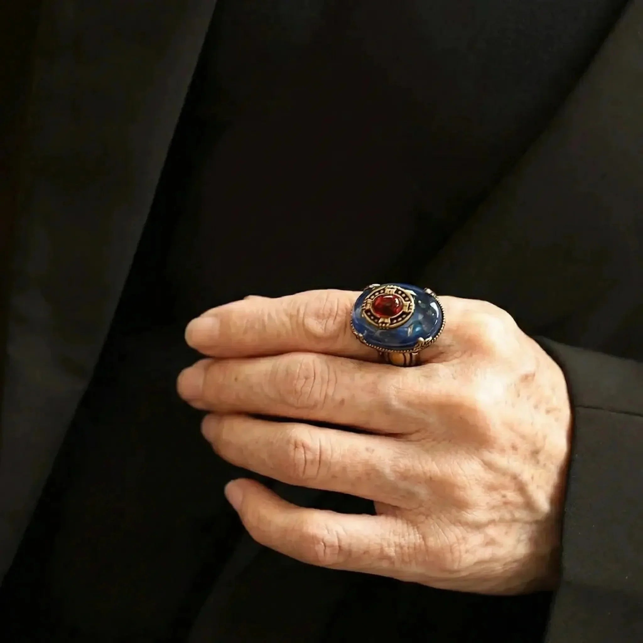CrystalCrown Vintage Ring