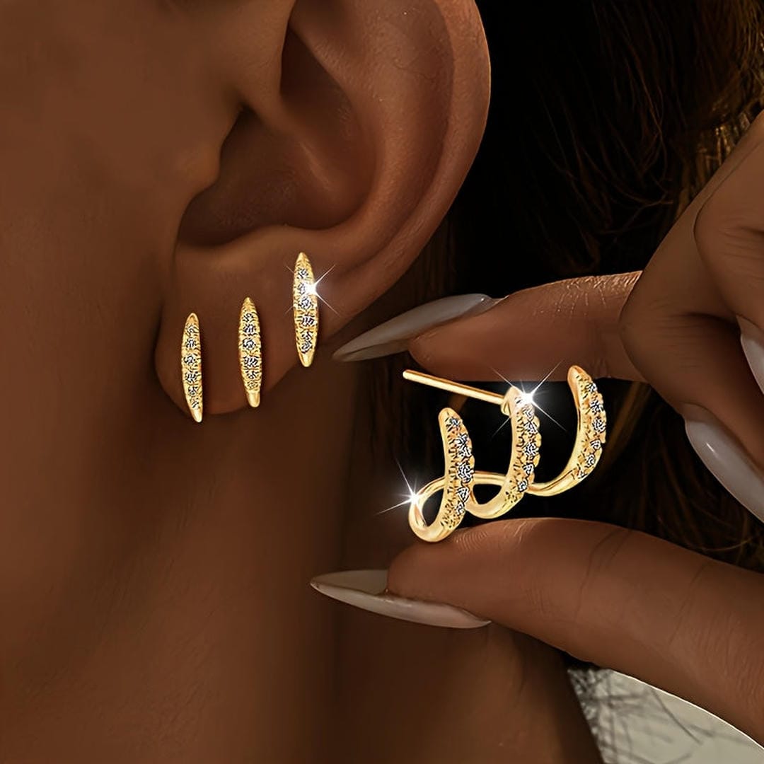 Elegant Rhinestone Three Claw Earrings