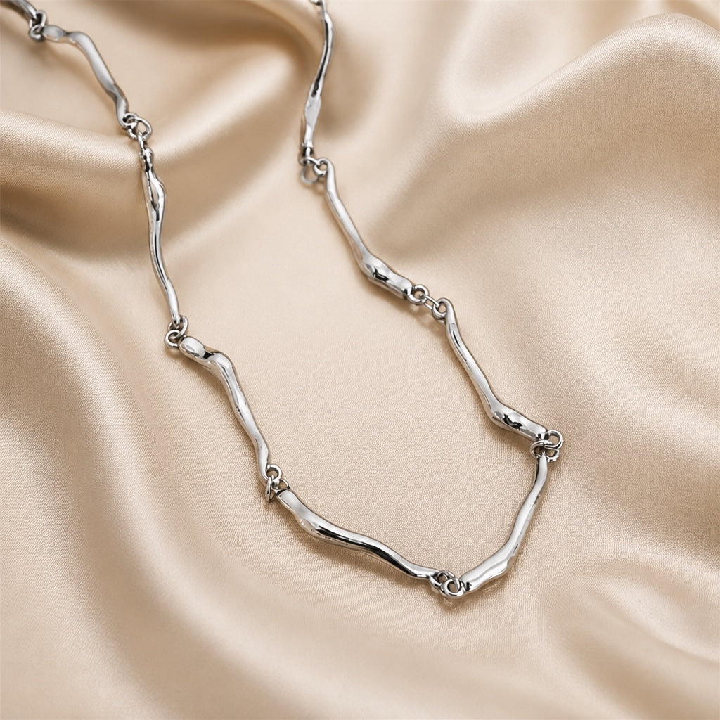 White Gold Wave Twist Necklace