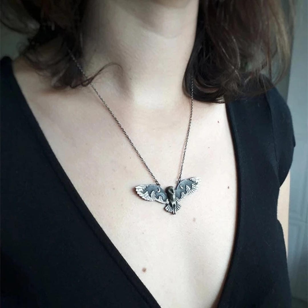 Vintage Silver Owl Pendant Necklace