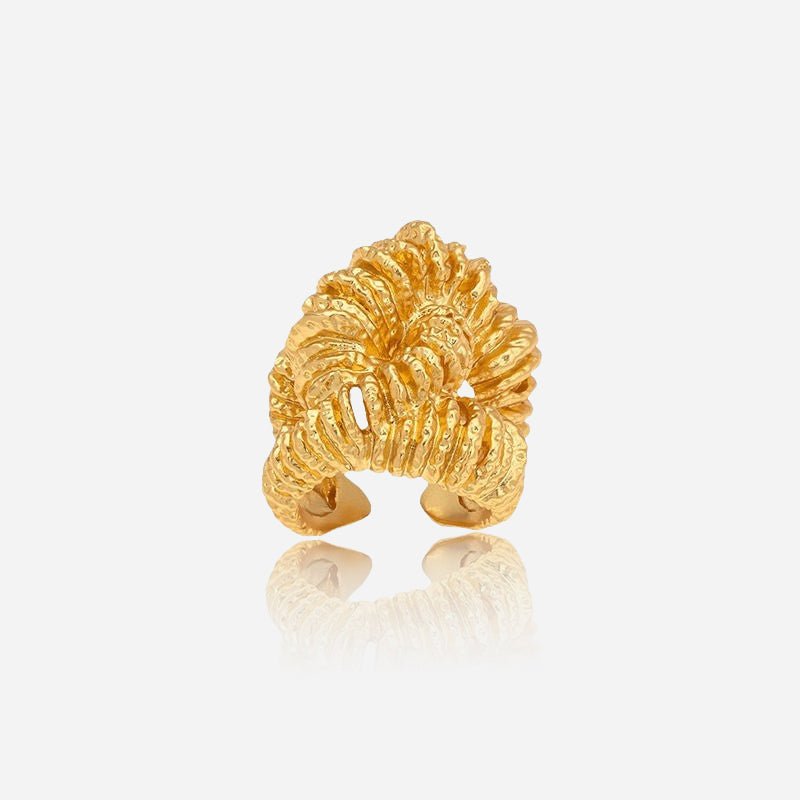 Golden Muse Classic Ring