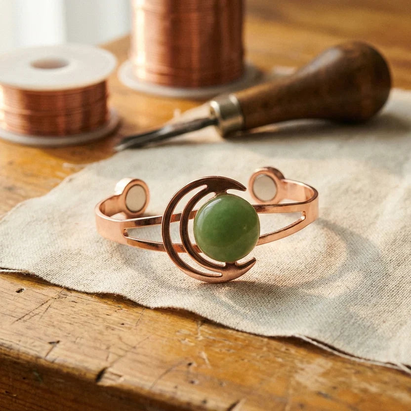 Eternal Emerald Sphere Copper Bracelet