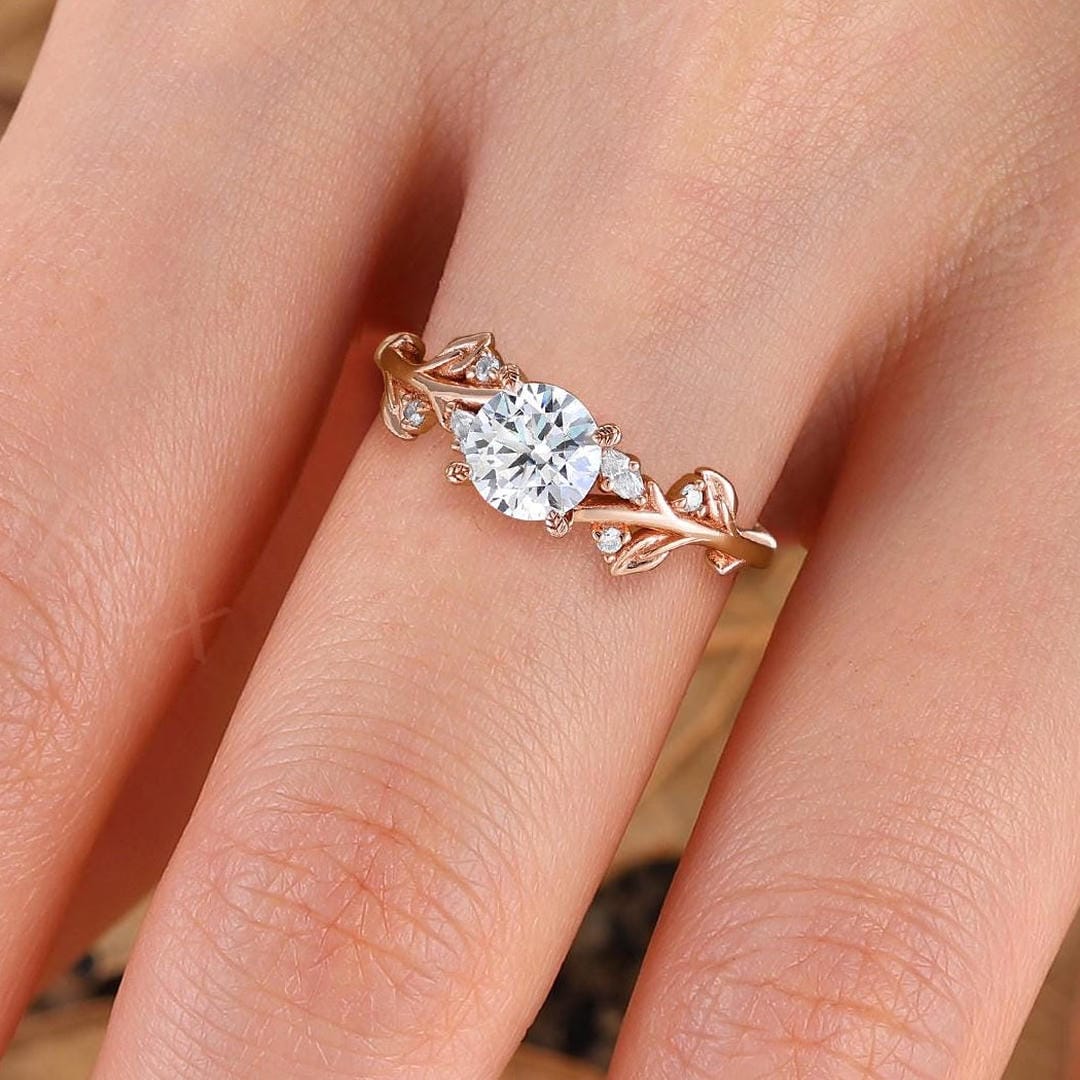 Leaf Vine Solitaire Crystal Ring
