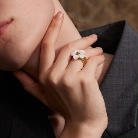 Moonflower Shell Ring
