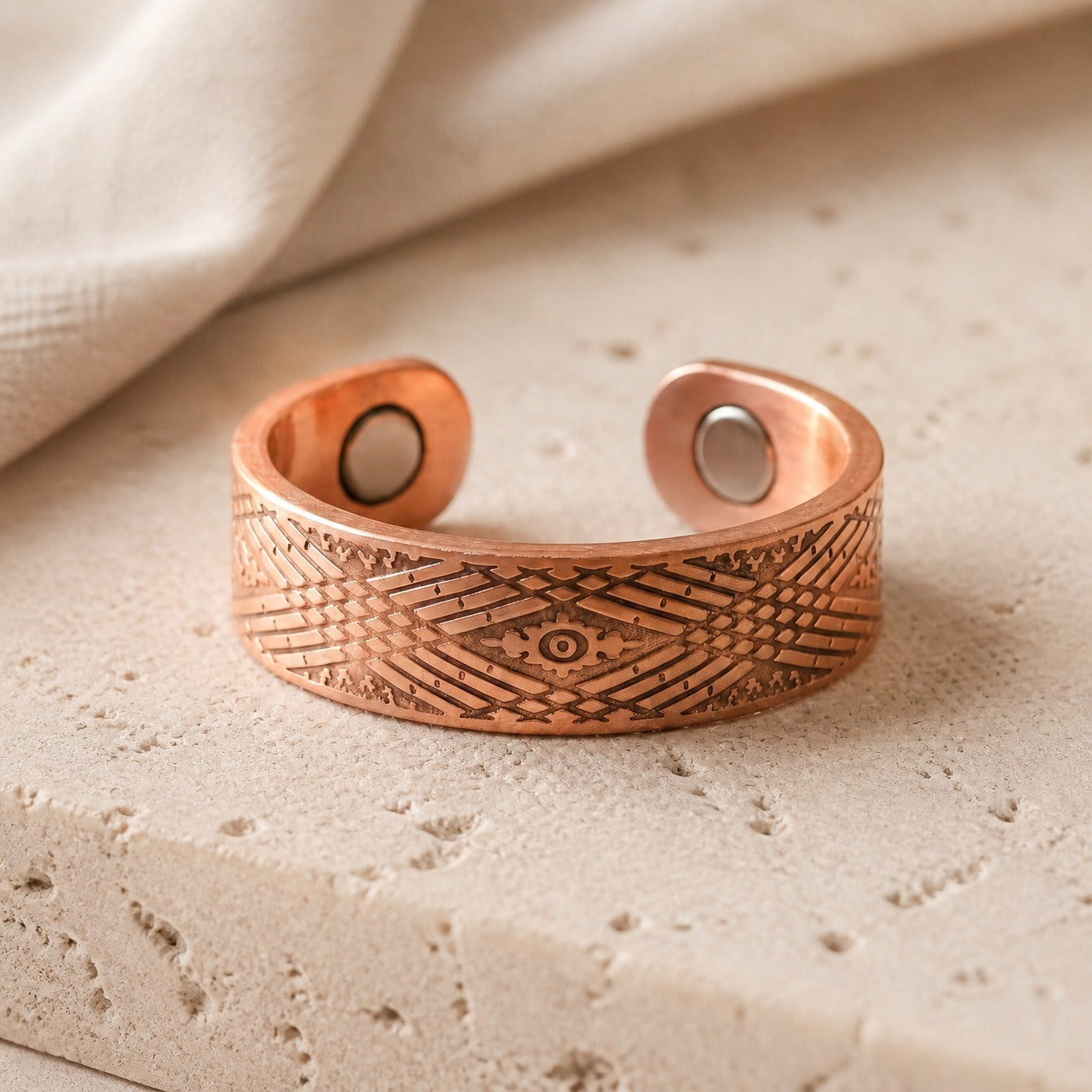 Holt Elegance Copper Ring