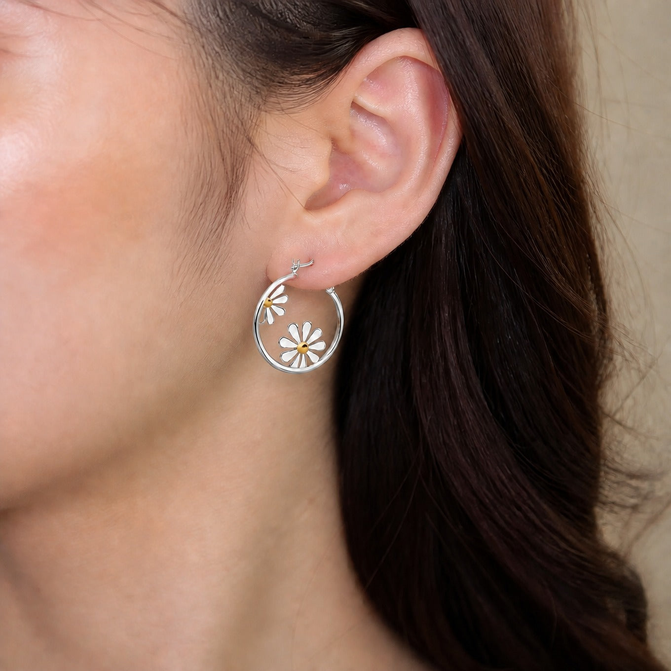 Petite Daisy Silver Earrings