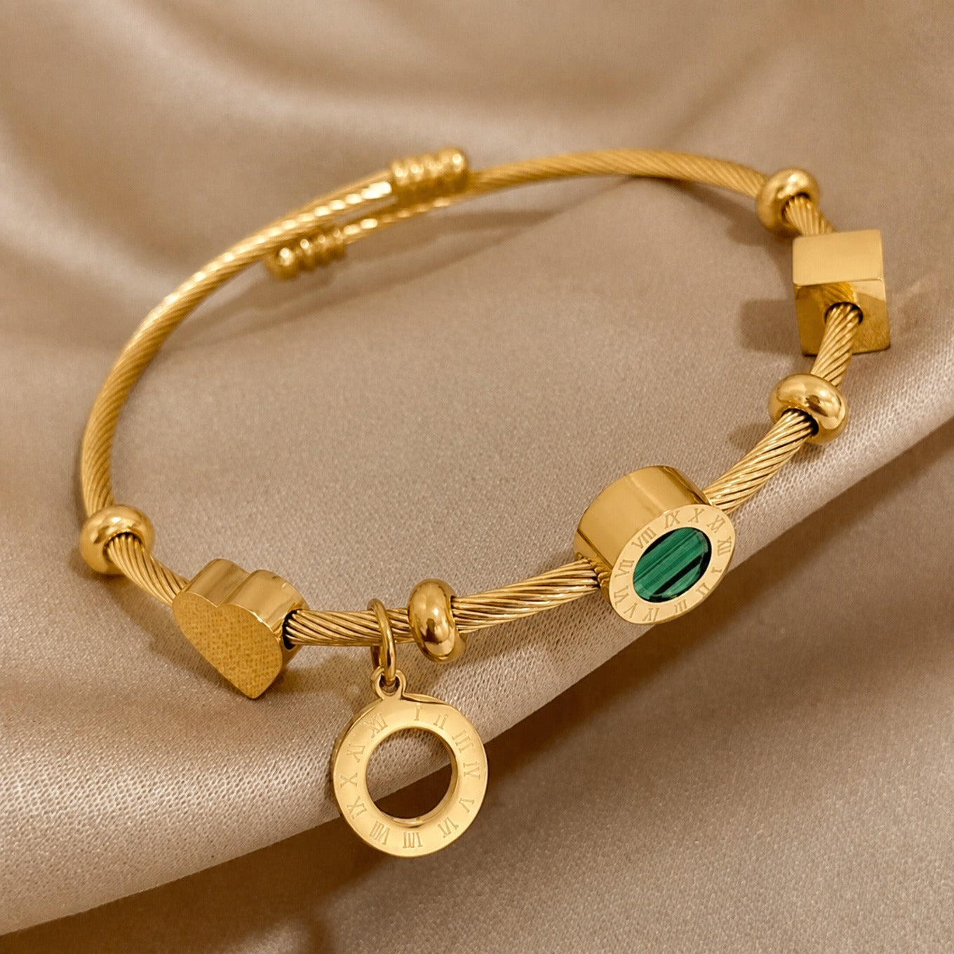Golden Emerance Luxury Bracelet