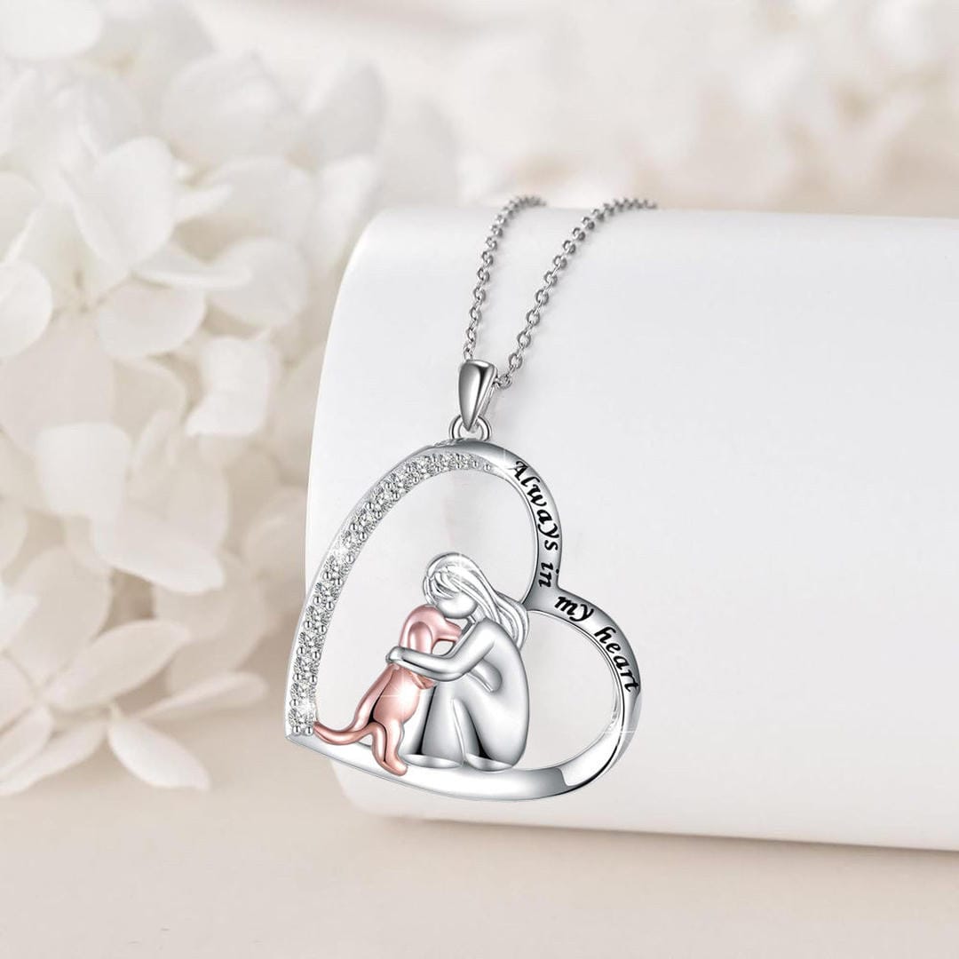Eternal Embrace Zirconia Necklace