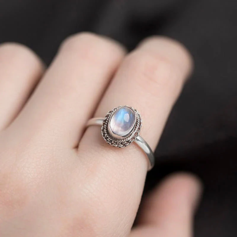 Gloria Moonstone Rope Ring