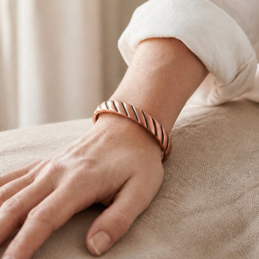 Enchanted Thorn Copper Bracelet