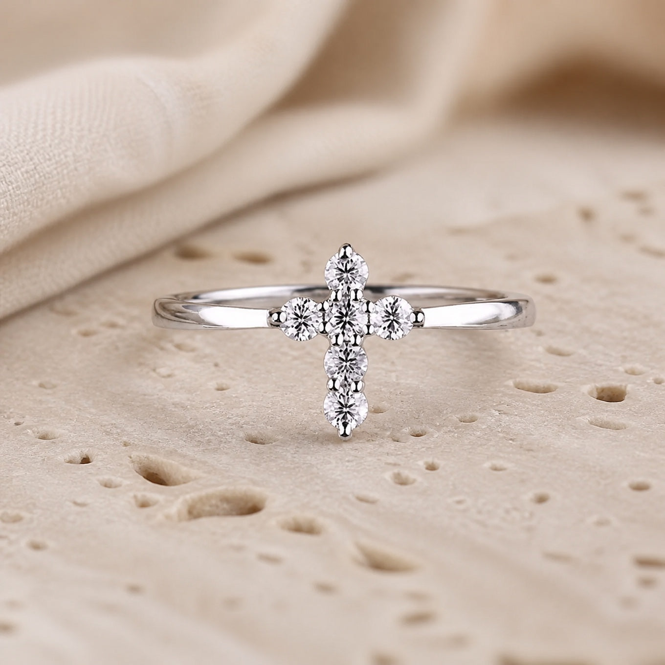Dazzling Chic Zirconia Cross Ring