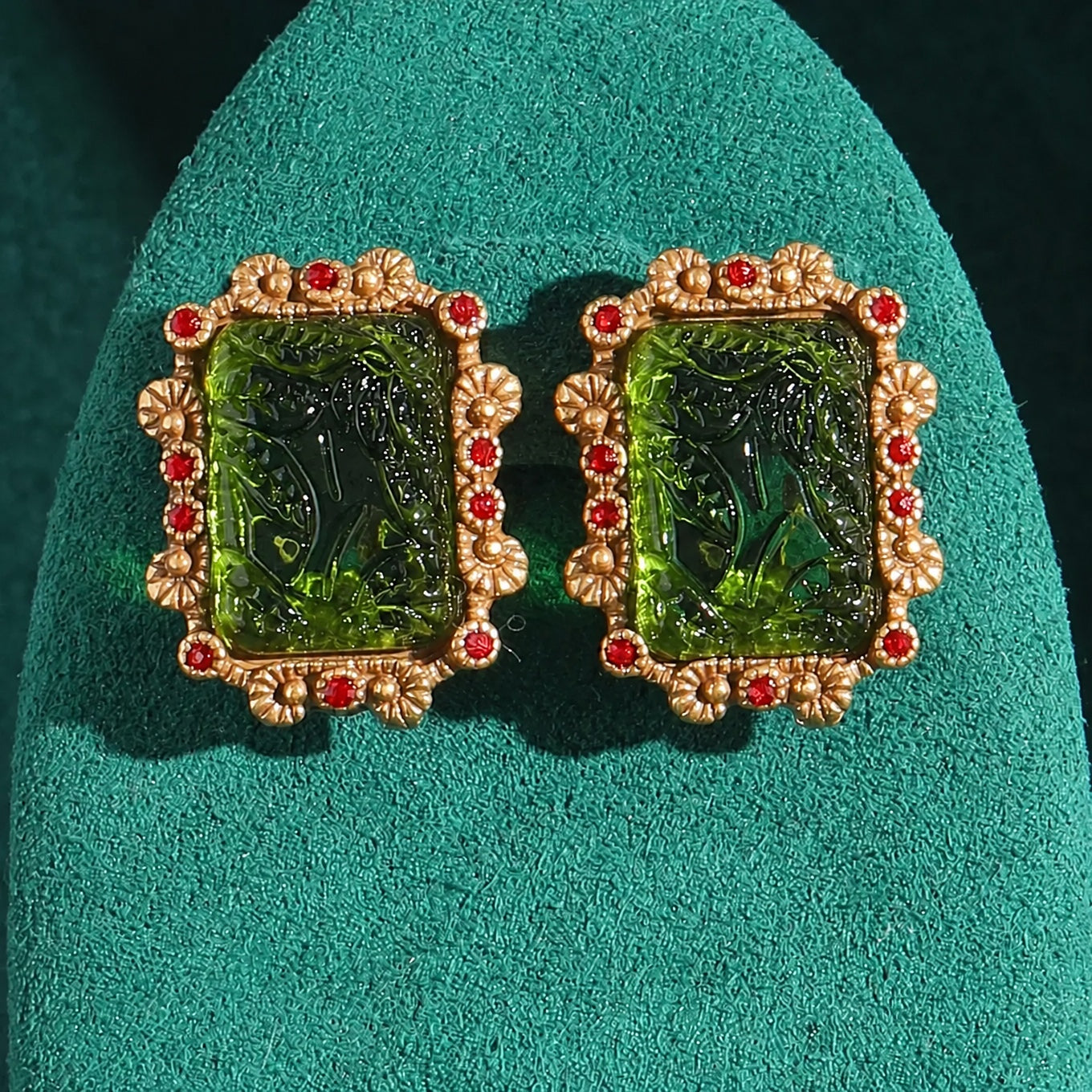 Prestigious Rectangular Pearl Charm Earrings