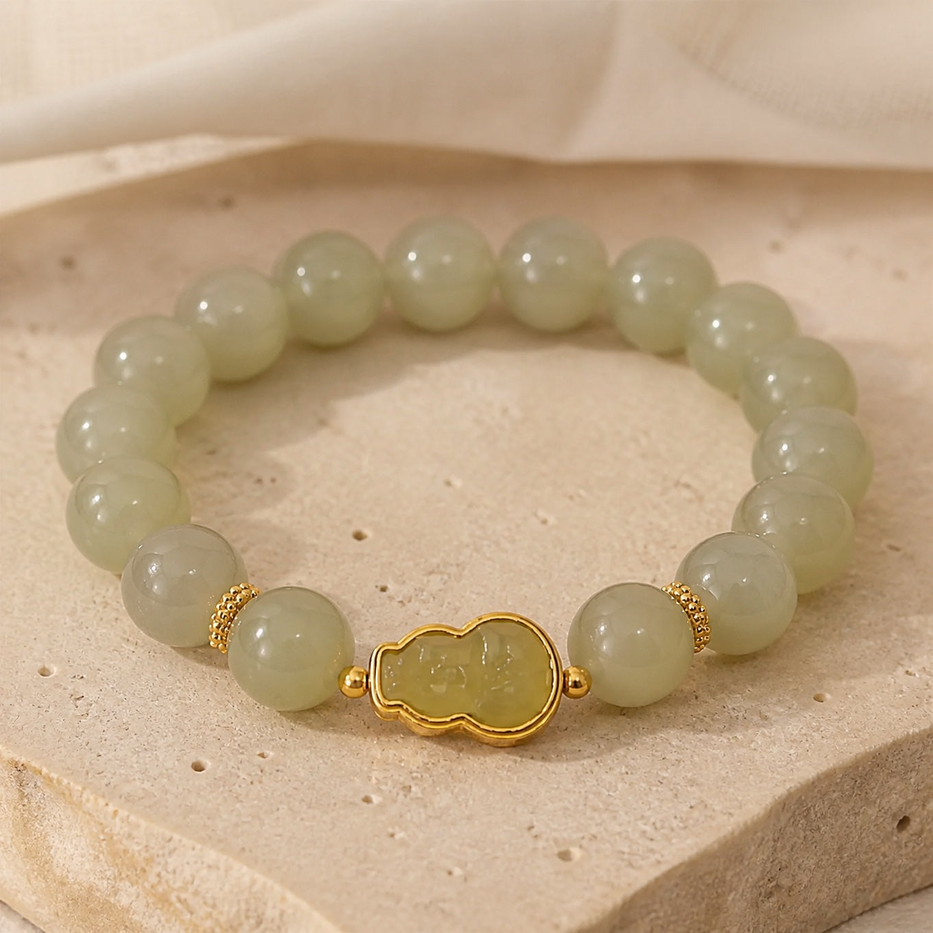 Polished Pearl Cluster Bracelet