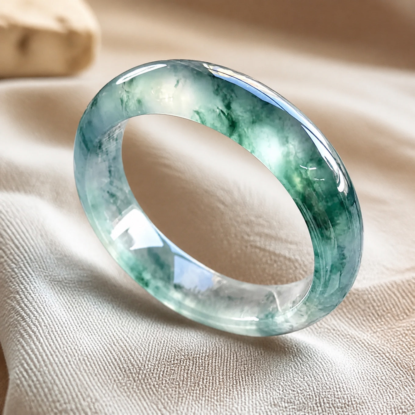 Elite Floating Jadeite Bangle
