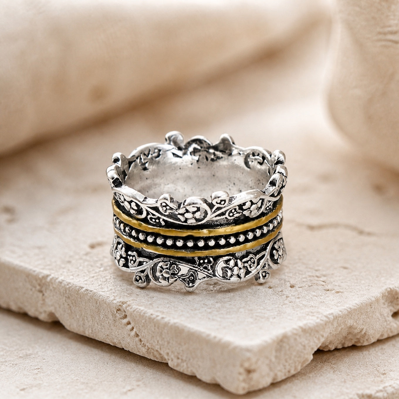 Creative Layer Floral Texture Ring