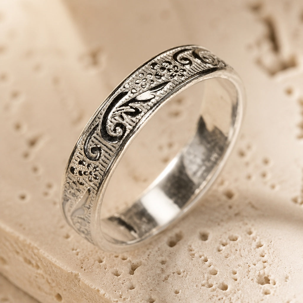 Silver Vintage Pattern Ring