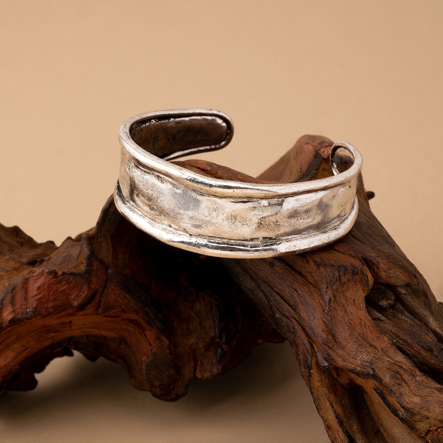 Minimalist Versatile Open Bracelet