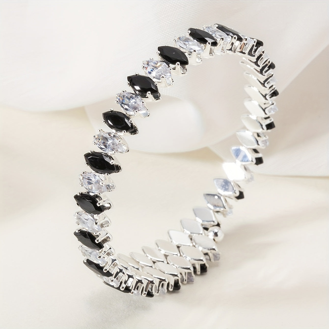 Marquise Zirconia Onyx Bracelet