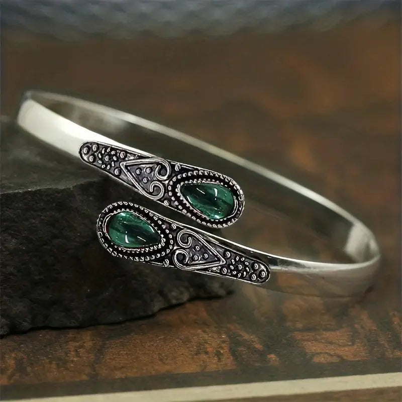Timeless Emerald Bracelet