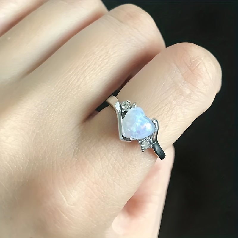 Sleek Silver Heart Moonstone Ring