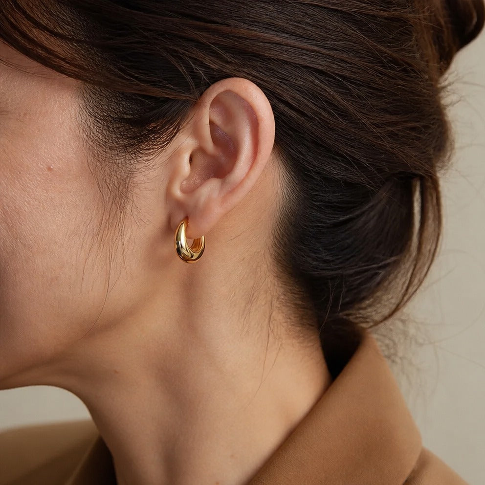 The Sculptural Circle Hoops